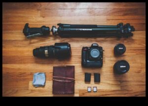 Gear Genius: معدات التصوير الفوتوغرافي التي يجب أن يمتلكها كل محترف